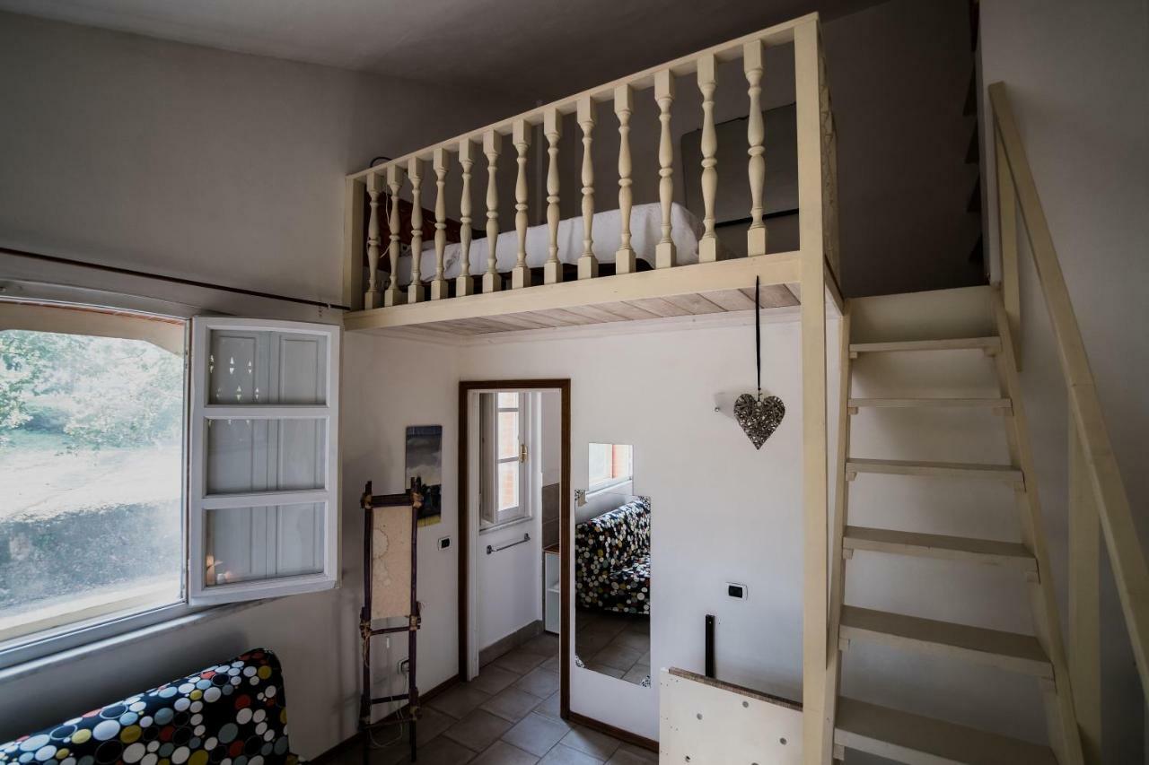 カステルヌオーヴォ・マグラLa Casa Nel Soleアパートメント エクステリア 写真
